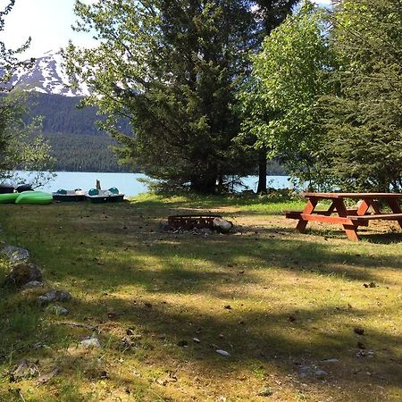Renfro'S Lakeside Retreat Primrose Екстер'єр фото
